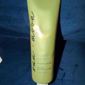 Sun n Moon Sunny Daze Facial Enzyme Scrub - Green